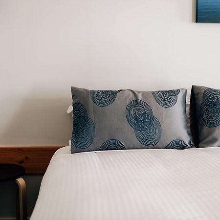 Port Albert Motel Екстериор снимка